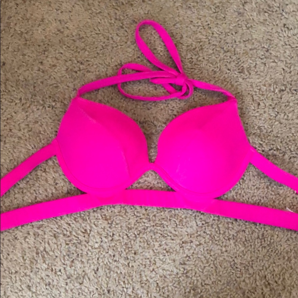 Victoria’s Secret bikini top